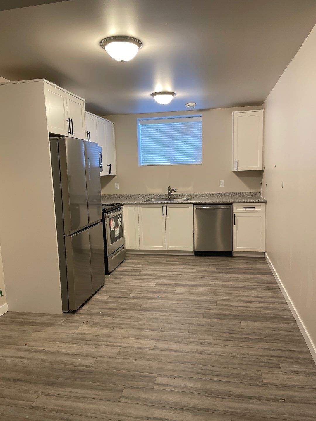 Monterey Road West 124-6285