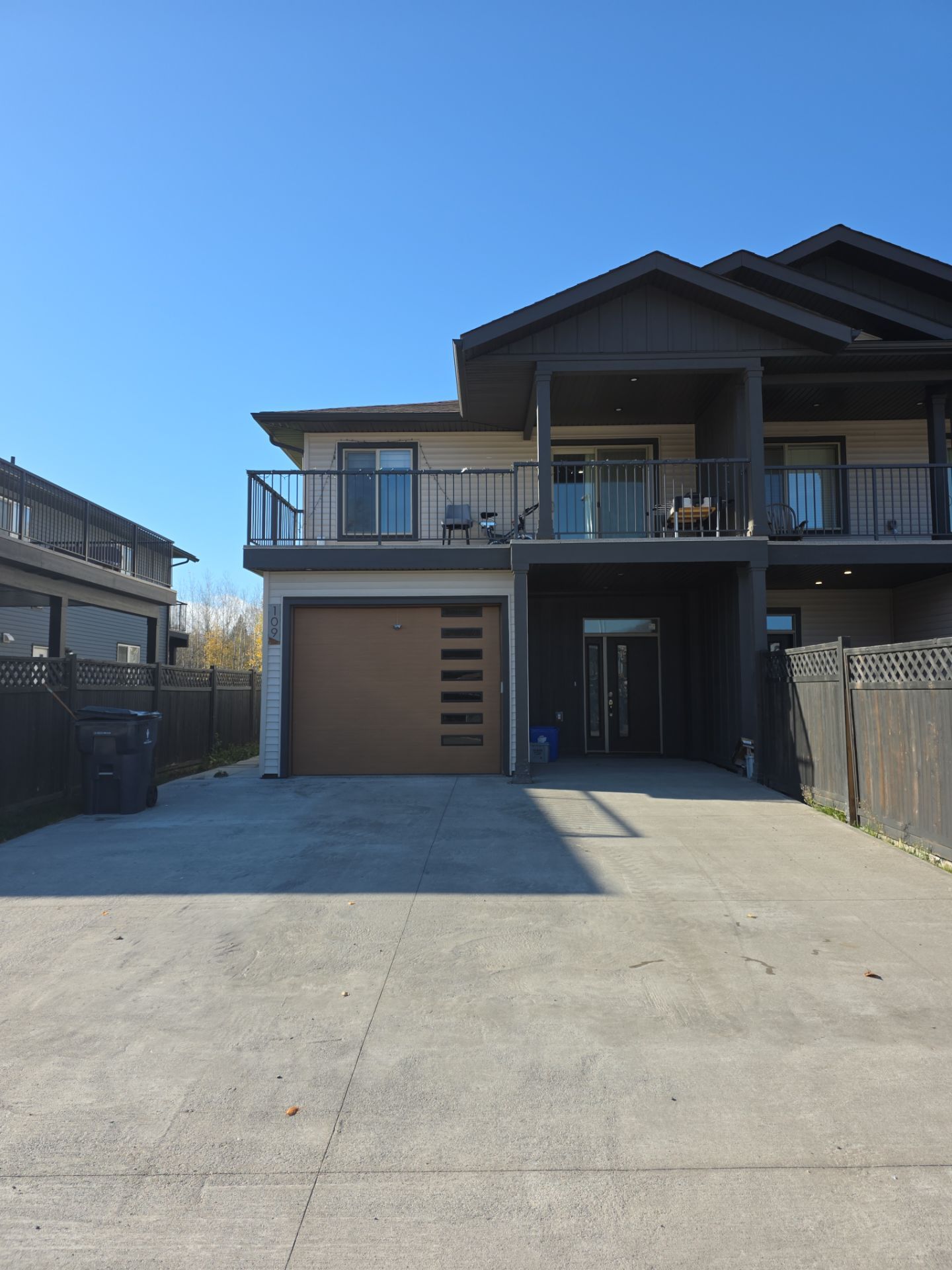 109 B-6285 Monterey Road West
